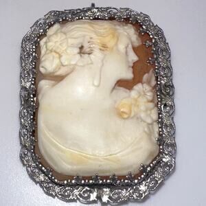 Antique Edwardian 1900s solid 14kt white gold carved shell cameo brooch pendant